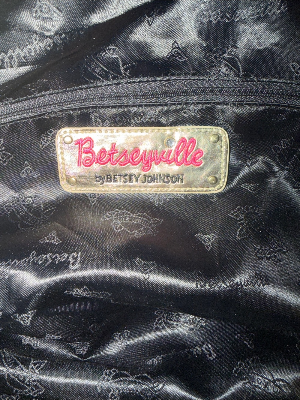 Betseyville by Betsey Johnson “Call Me” duffel bag - Picture 12 of 12